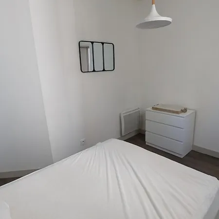 Les Trois Mai Apartment *