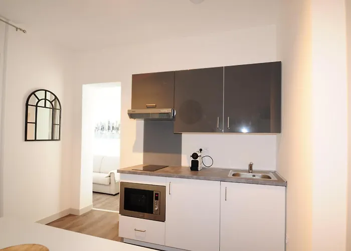 Apartament Les Trois Mai Cannes