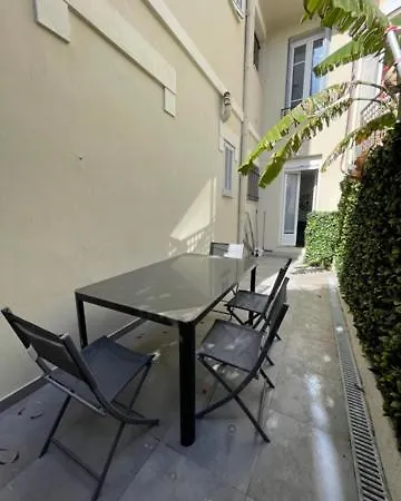 Apartment Les Trois Mai